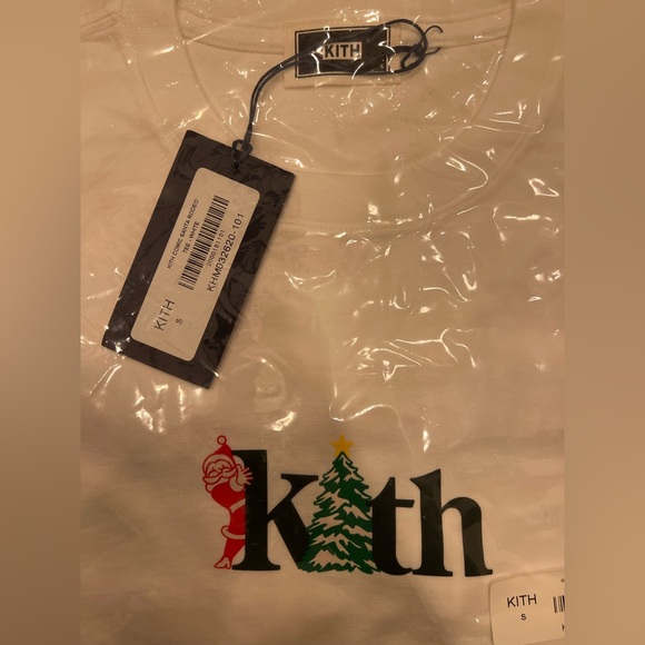 Kithmas Comic Santa Rodeo Tee - Picture 3 of 6